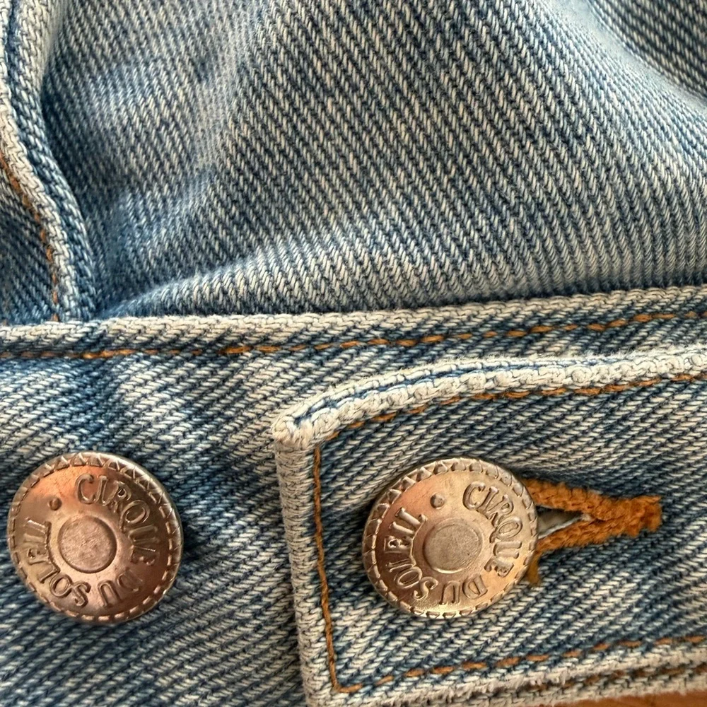 CIRQUE DU SOLEIL 90s Vintage Denim Jacket, Made in Canada - Picture 4 of 5